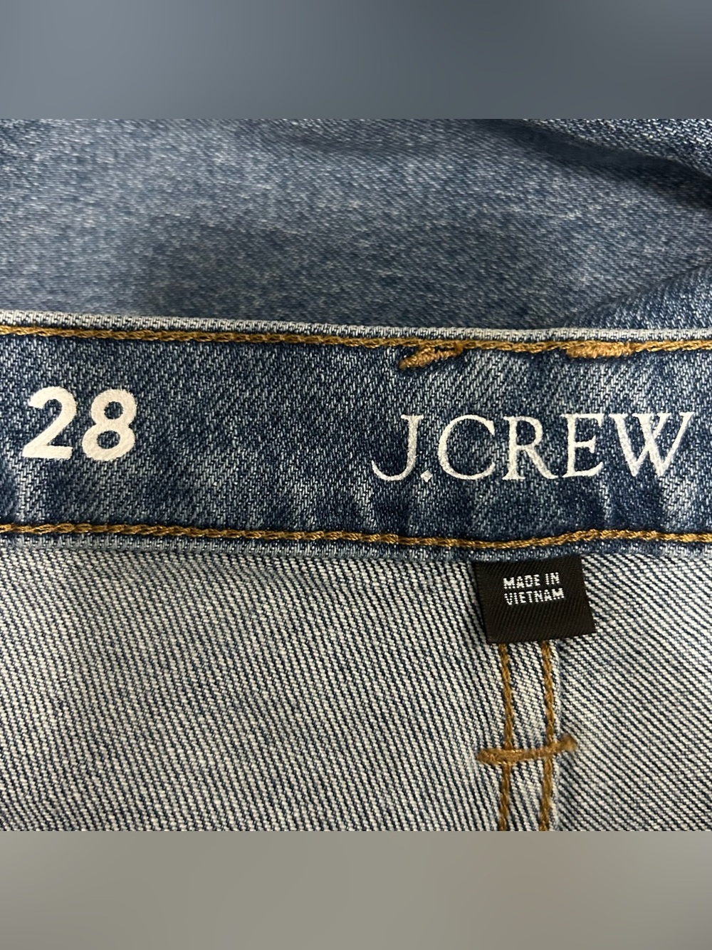 J. Crew 10” Demi Boot Crop Jean Women’s Size 28 Mid Rise Slightly Stretchy Denim - Picture 7 of 9